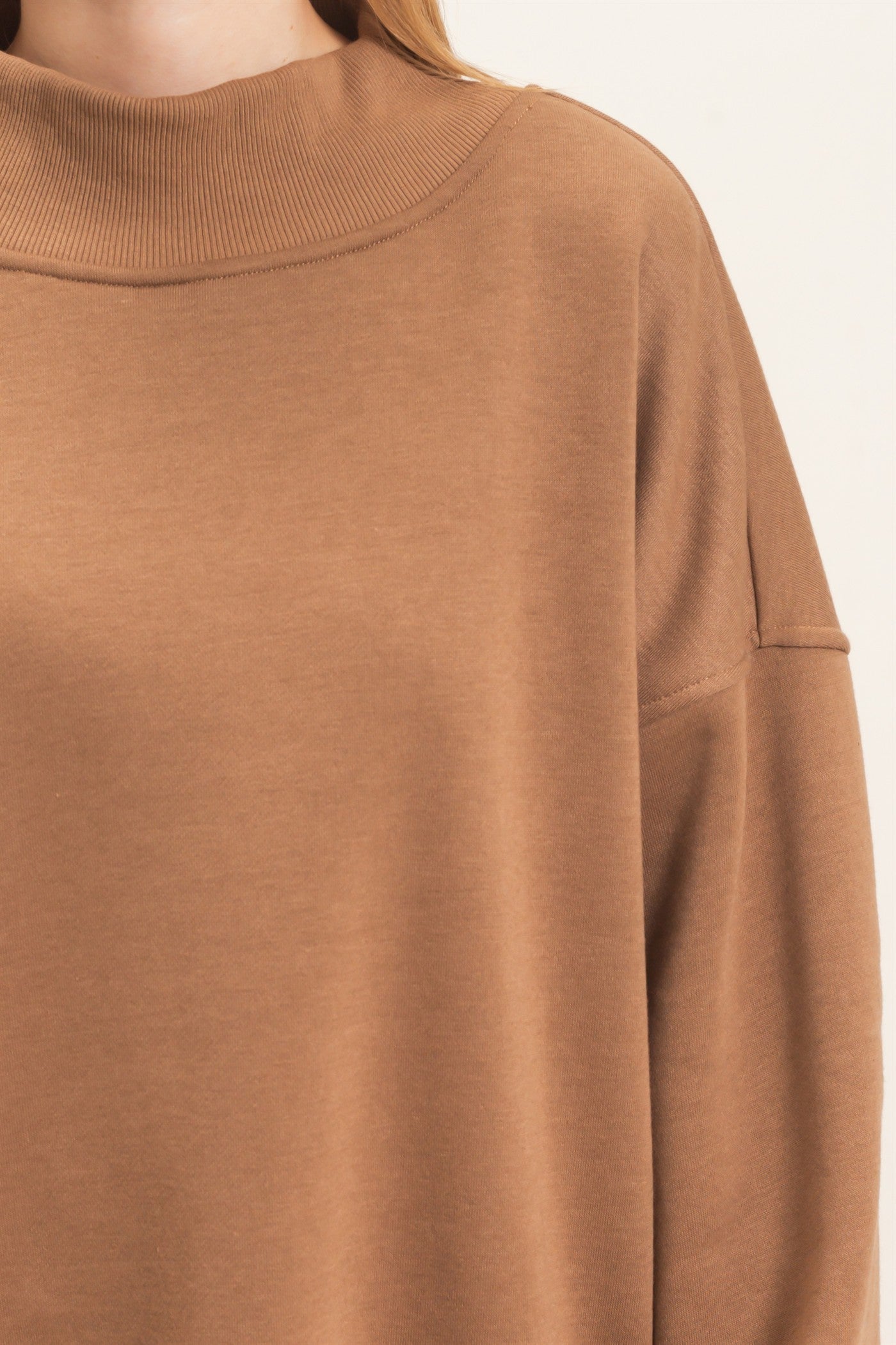 Wholesale Enzyme Washed Mock Neck Sweatshirt Sweatshirts HF26E222 DARK TAUPE HYFVE
