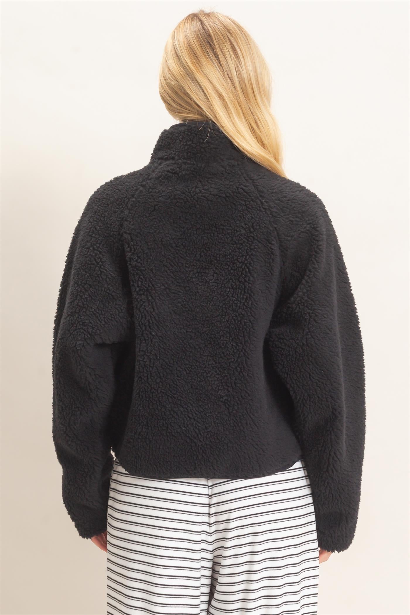 Wholesale Half-Zip Sherpa Jacket Sweatshirts HF26F130-D BLACK HYFVE