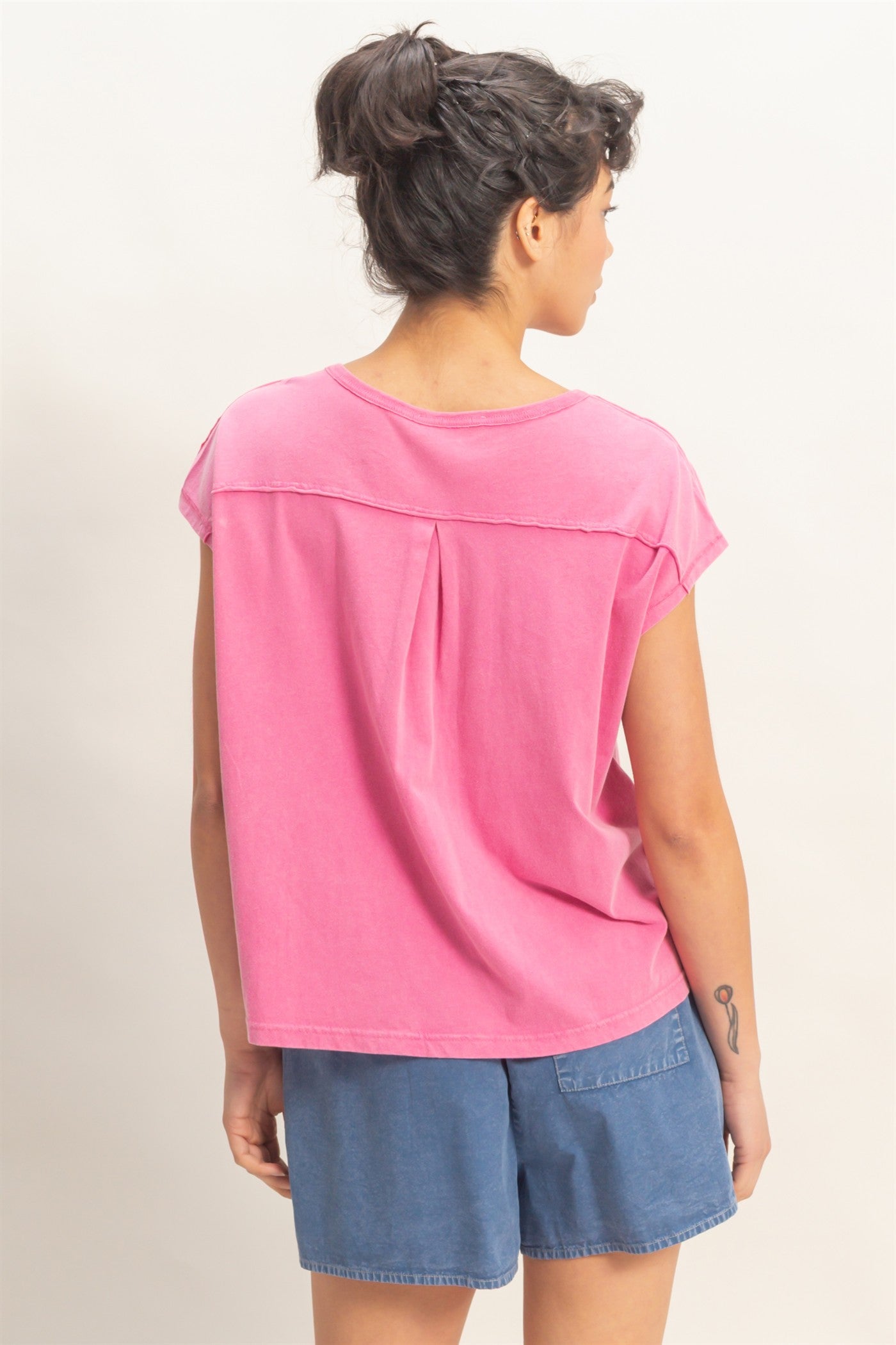 Wholesale Henley Neck Cap Sleeve Top Clothing Tops DZ26E279 FUCHSIA DOUBLE ZERO