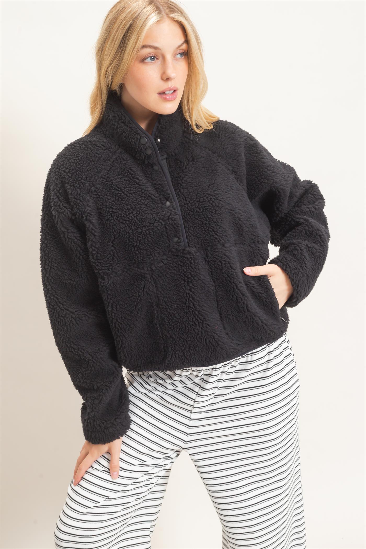 Wholesale Half-Zip Sherpa Jacket Sweatshirts HF26F130-D BLACK HYFVE