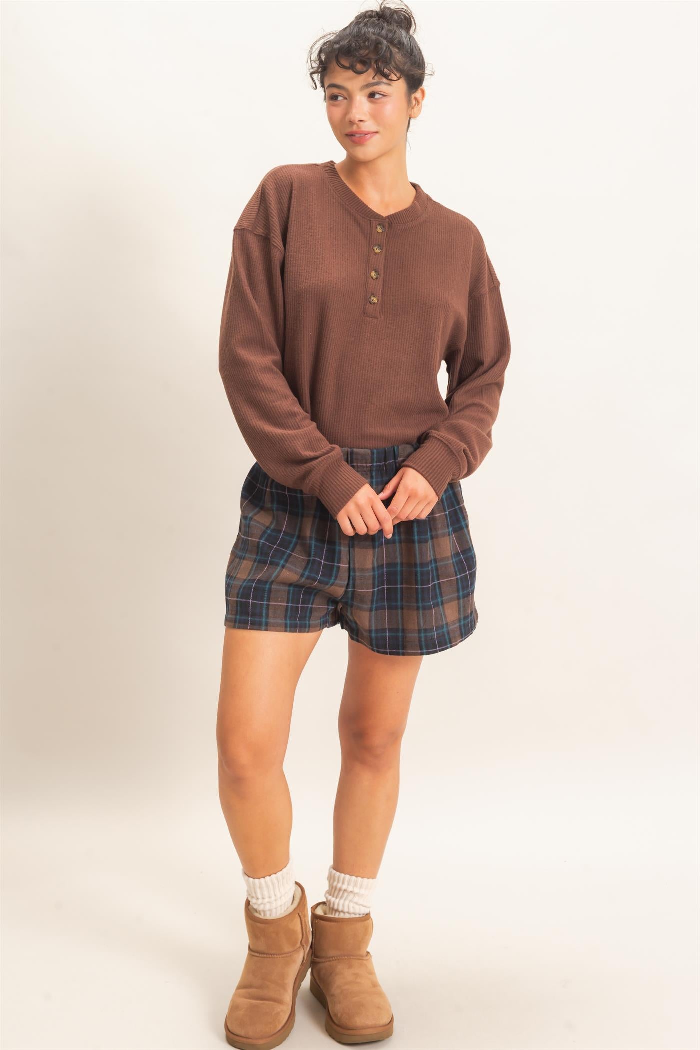 Wholesale Brushed Waffle Henley Top Clothing Tops DZ26F314 DARK BROWN DOUBLE ZERO