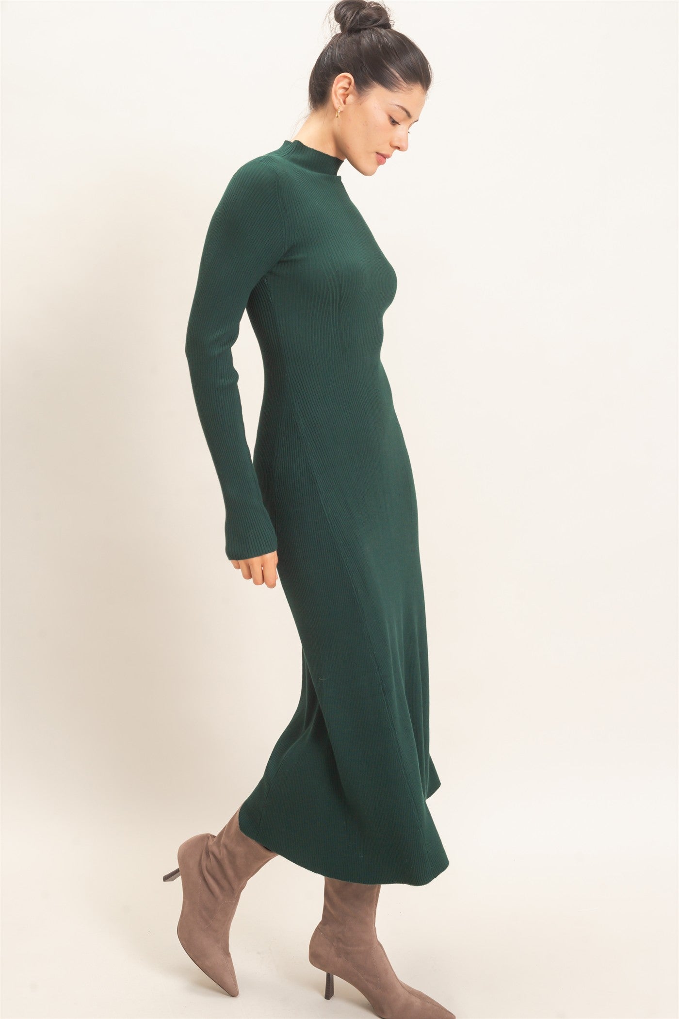 Wholesale Ribbed Mock Neck Long Sleeve Midi Dress Dresses HF26F156-D H.GREEN HYFVE