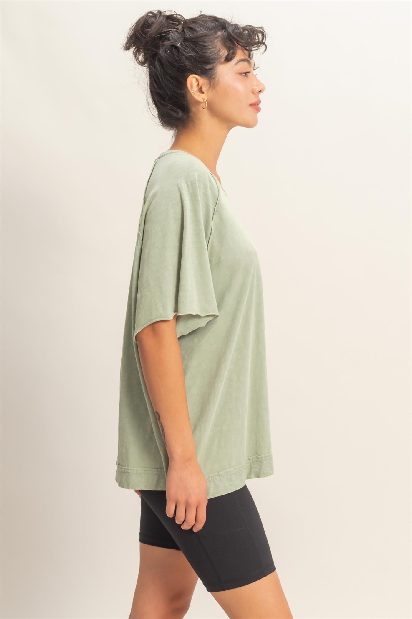 Wholesale Acid Washed Oversized Raw Edges Raglan Tee T-Shirts DZ26A333 SAGE GREEN DOUBLE ZERO