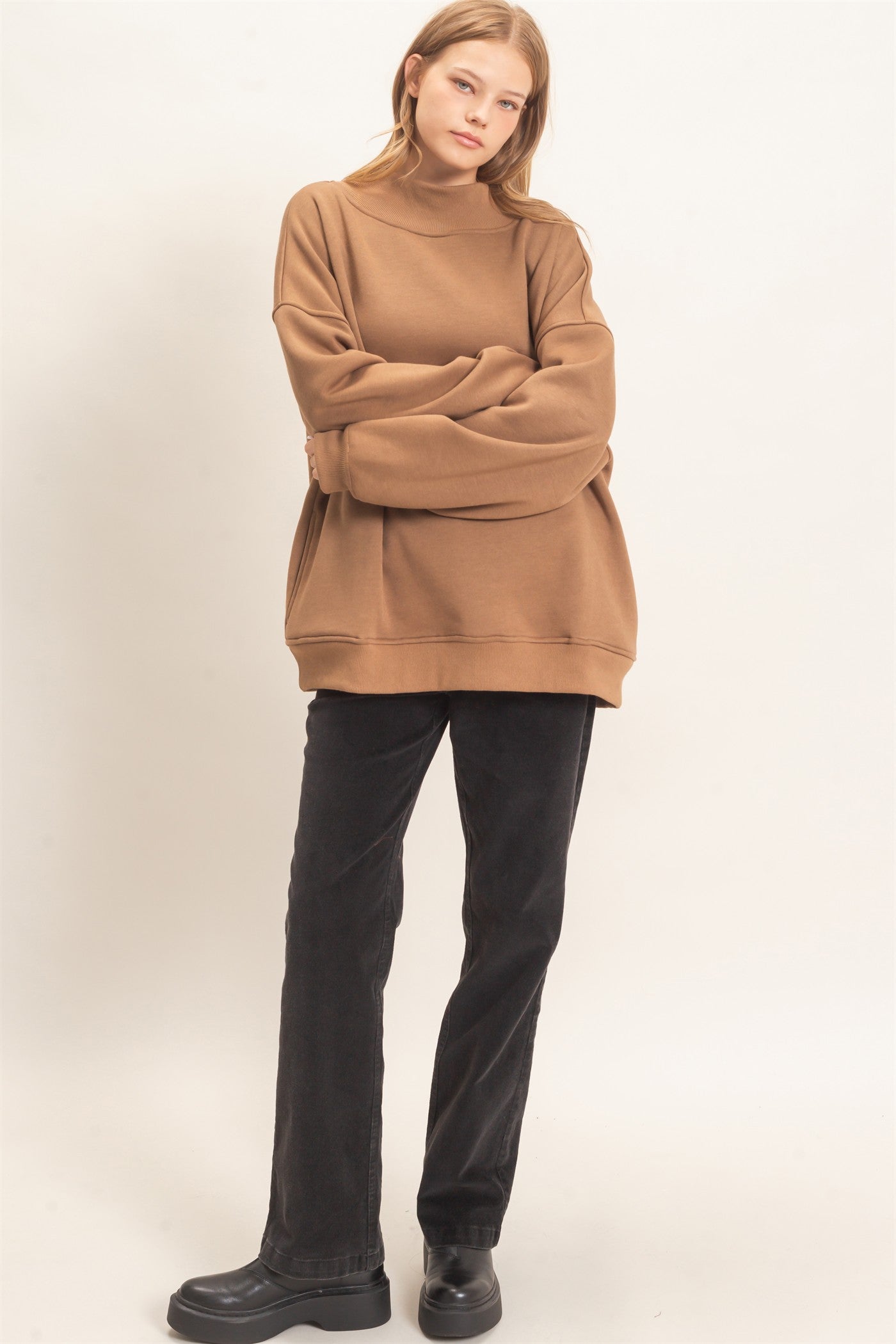 Wholesale Enzyme Washed Mock Neck Sweatshirt Sweatshirts HF26E222 DARK TAUPE HYFVE