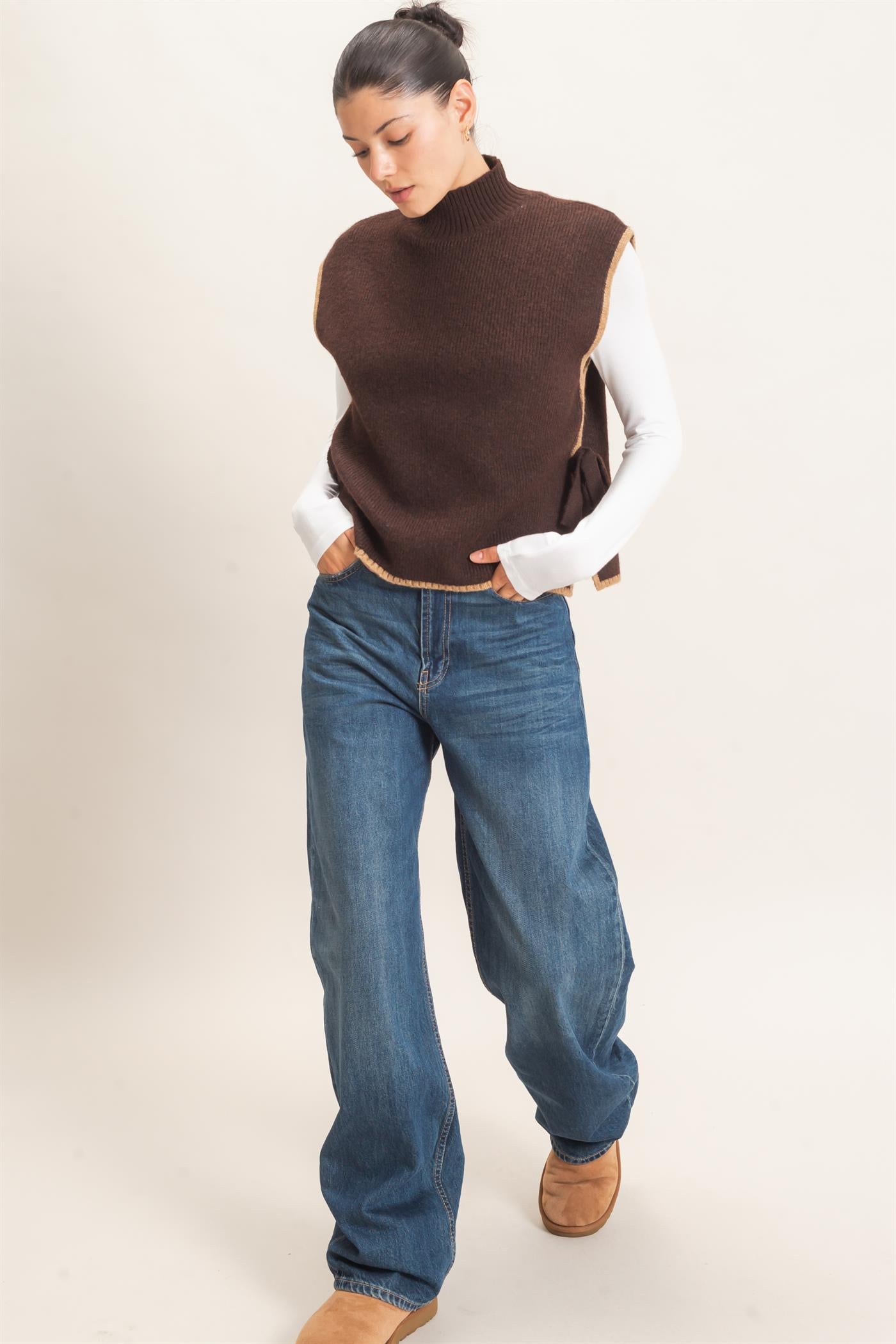 Wholesale High Neck Sweater Vest Sweaters HF26F137 BROWN HYFVE