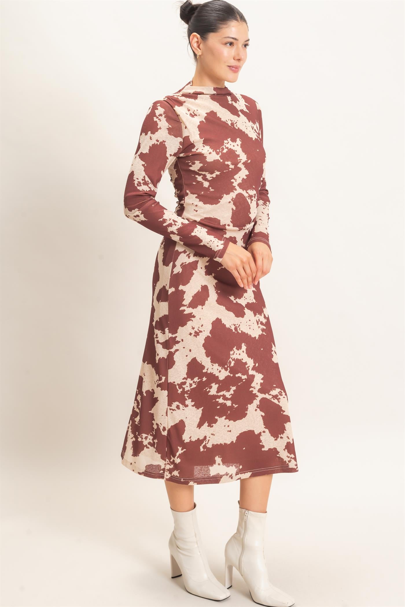Wholesale Cow Print Knit Midi Dress Dresses HF26E780 BROWN HYFVE