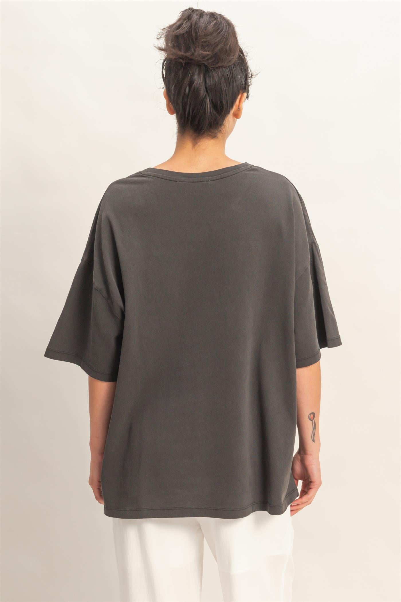 Wholesale Oversized Varsity Style V-Neck Graphic T-Shirt T-Shirts DZ26C200 BLACK DOUBLE ZERO