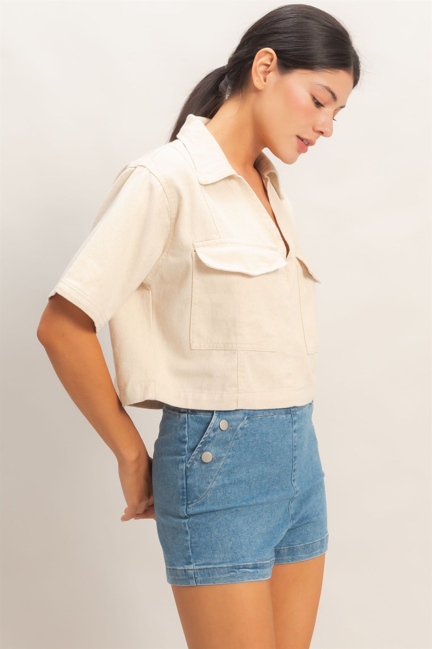 Wholesale Collared V-Neck Top Clothing Tops HF26E444 OATMEAL HYFVE