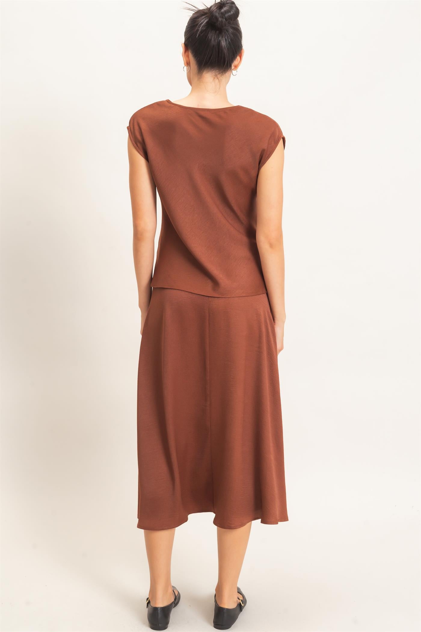 Wholesale Satin Cowl Neck Top And Skirt Set Clothing HF26C690-SET BROWN HYFVE