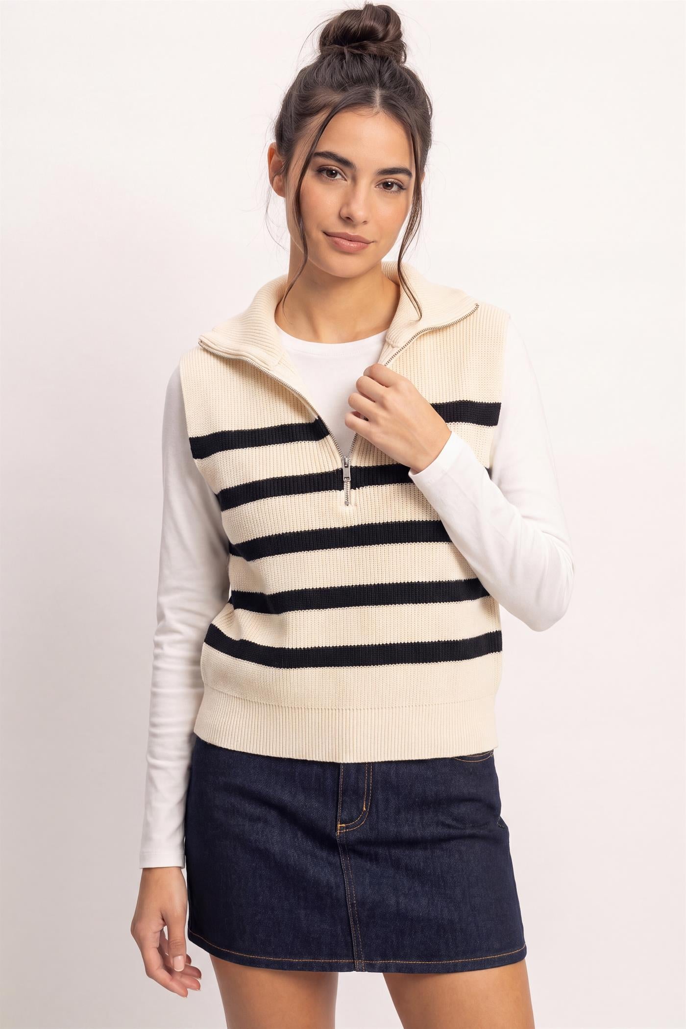 Wholesale Half-Zip Sleeveless Stripe Sweater Sweaters DZ26E951 CREAM DOUBLE ZERO