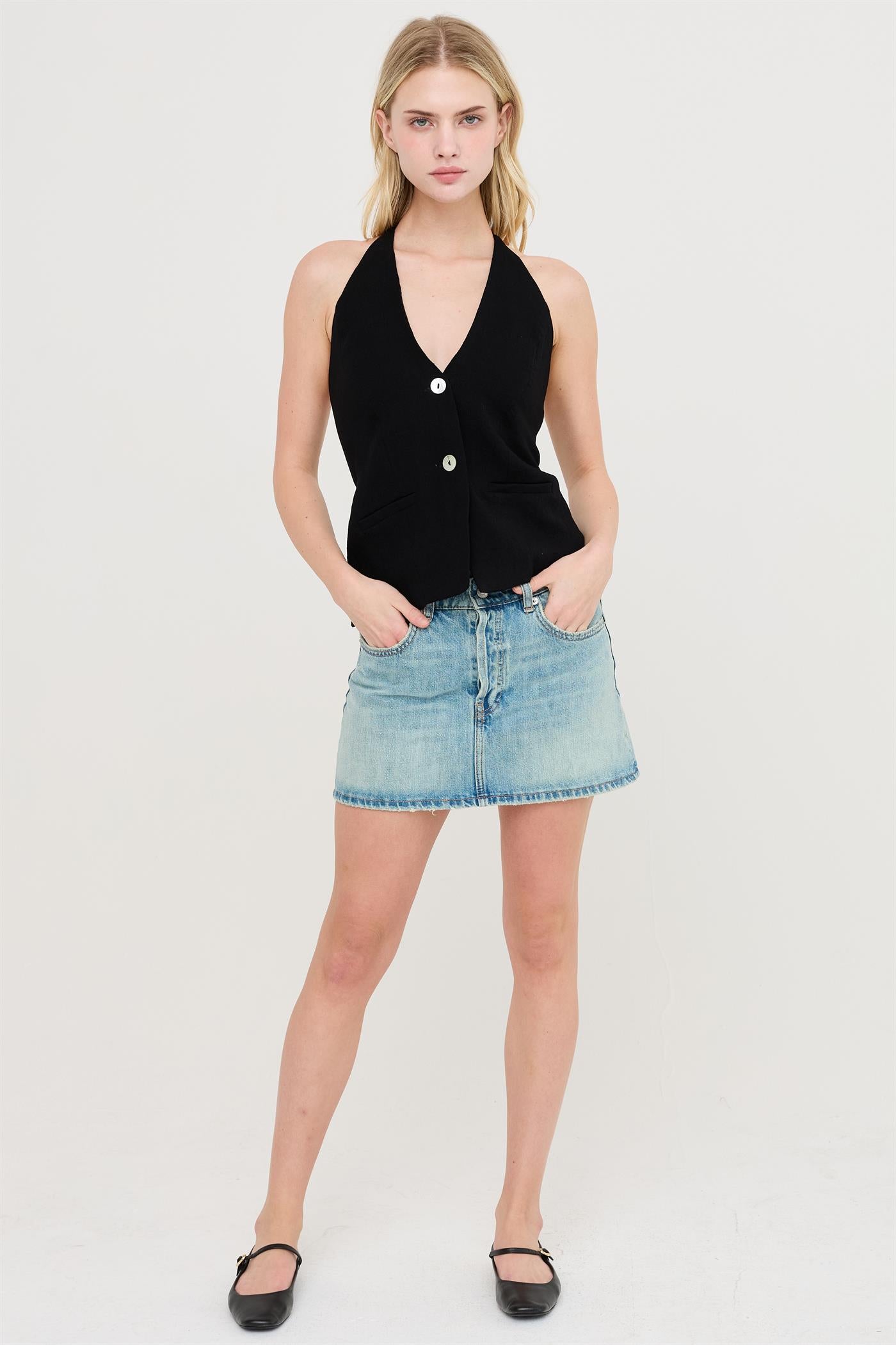 Wholesale Button Front Halter Top Clothing Tops HF26C130 BLACK HYFVE